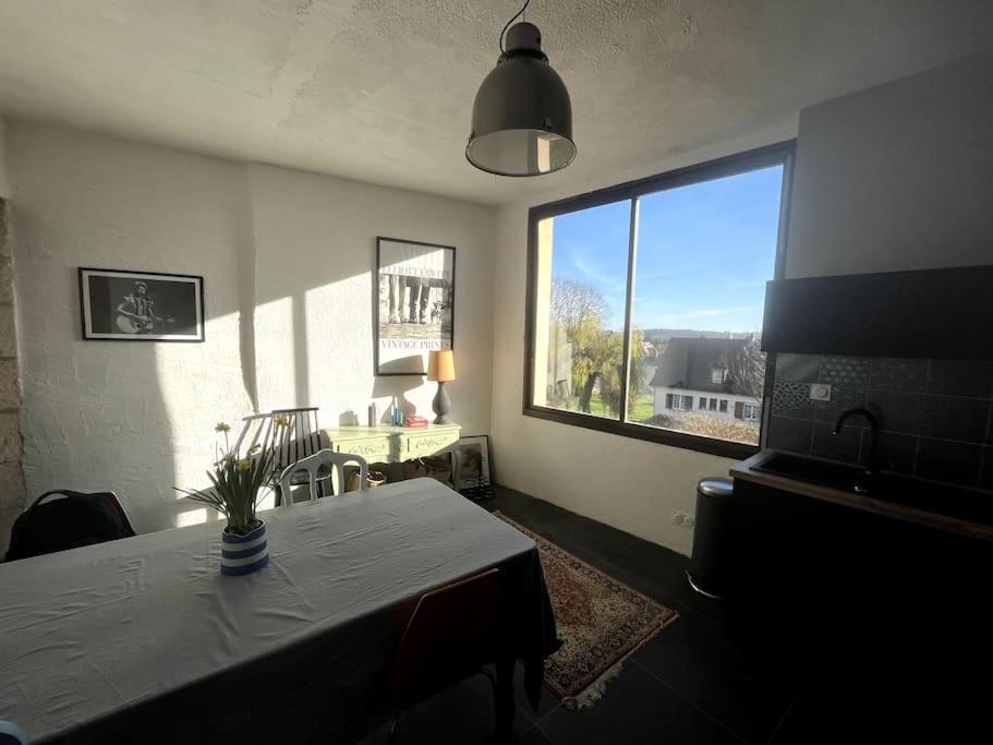 Cozy Town Centre Cottage Beaumont-en-Perigord Exterior photo