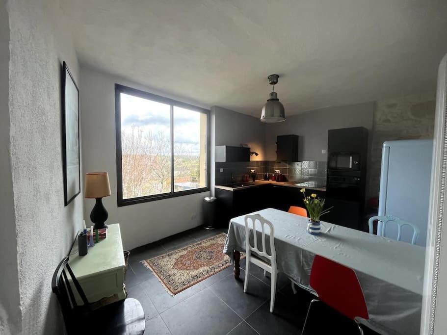 Cozy Town Centre Cottage Beaumont-en-Perigord Exterior photo